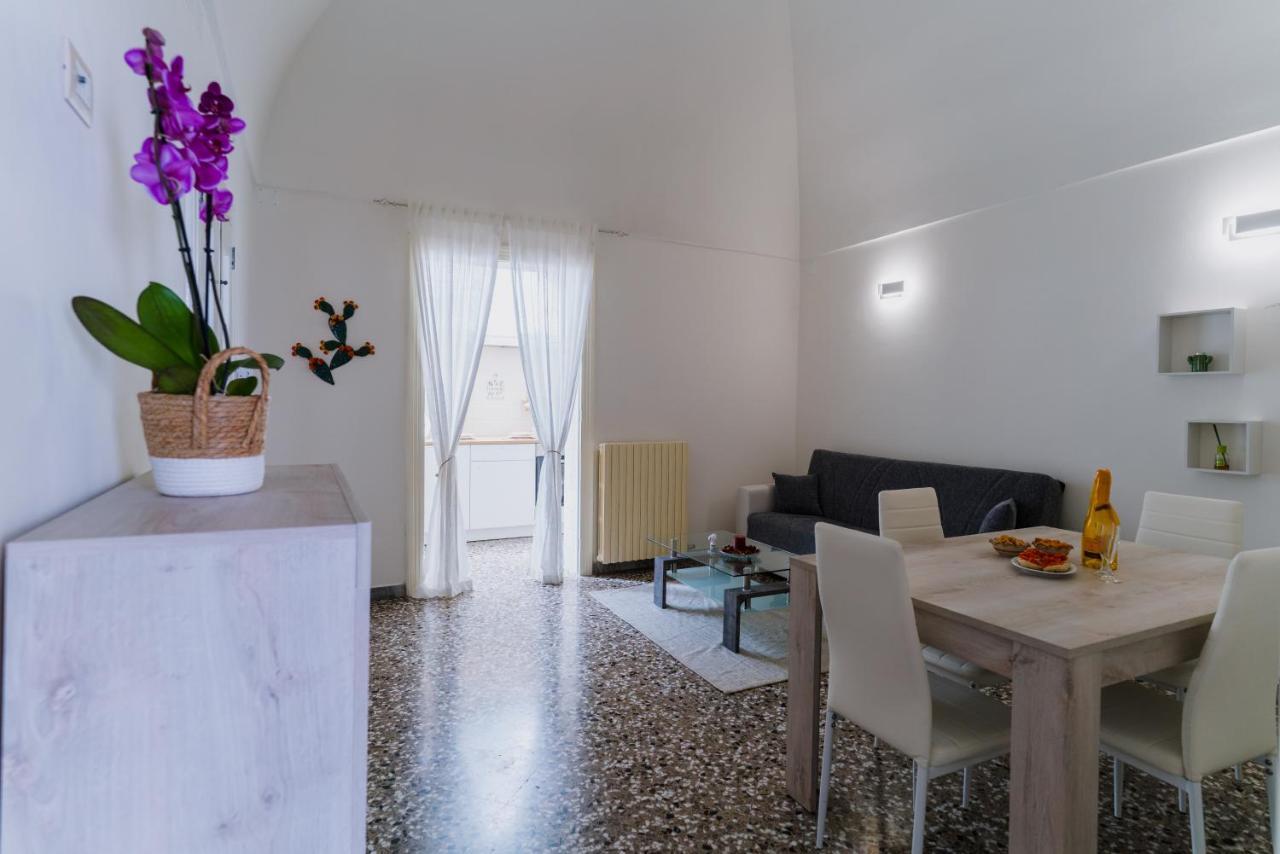 Palestro49 Holiday House Монополи Экстерьер фото