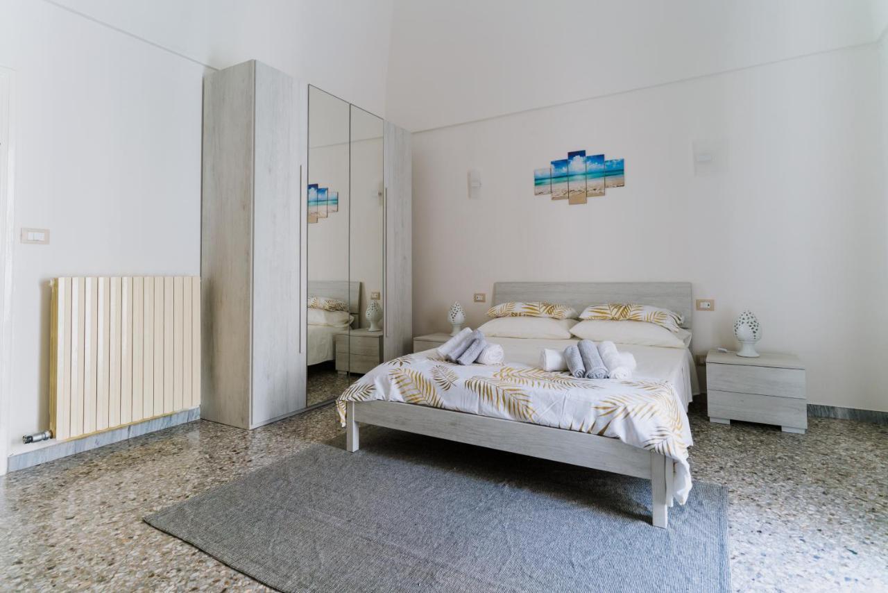 Palestro49 Holiday House Монополи Экстерьер фото